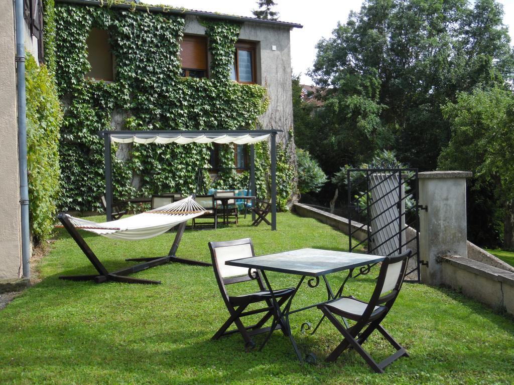 A L'Aube Des Volcans Charbonnieres-les-Vieilles Exterior photo