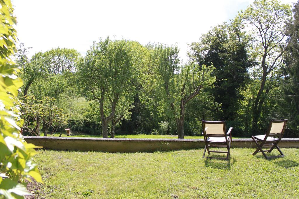A L'Aube Des Volcans Charbonnieres-les-Vieilles Exterior photo